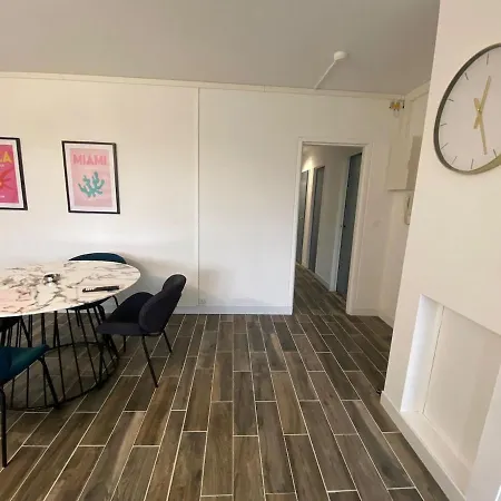 4 Chez Vicky Appartement *